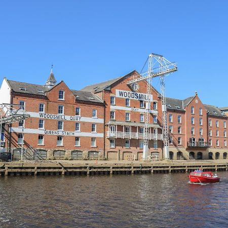 Апартаменты 12 Woodsmill Quay Йорк Экстерьер фото
